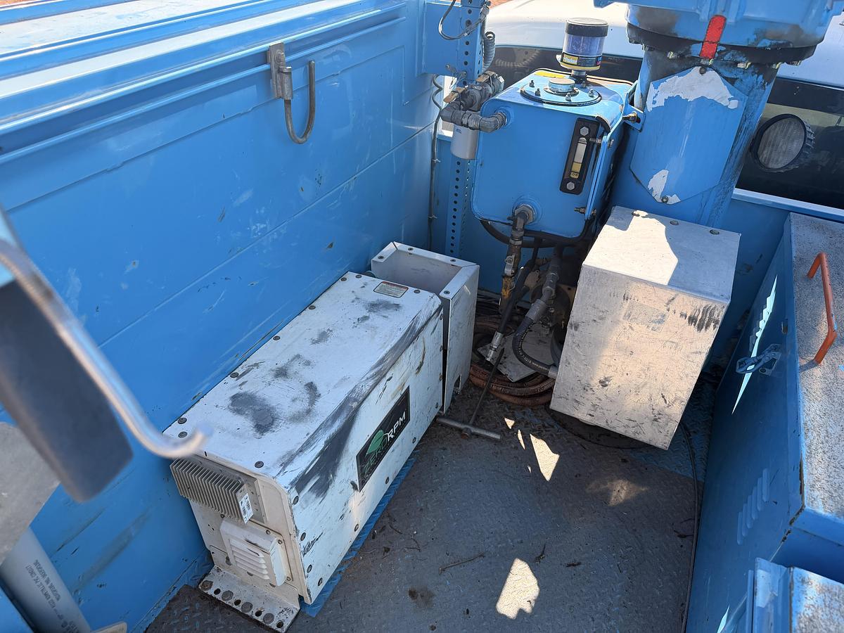 Used 2016 Ford F-550 Bucket Truck