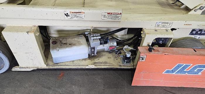 Used 2016 JLG 3248RS Scissor Lift