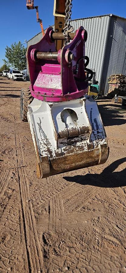 Used Rotating Excavator Grapple