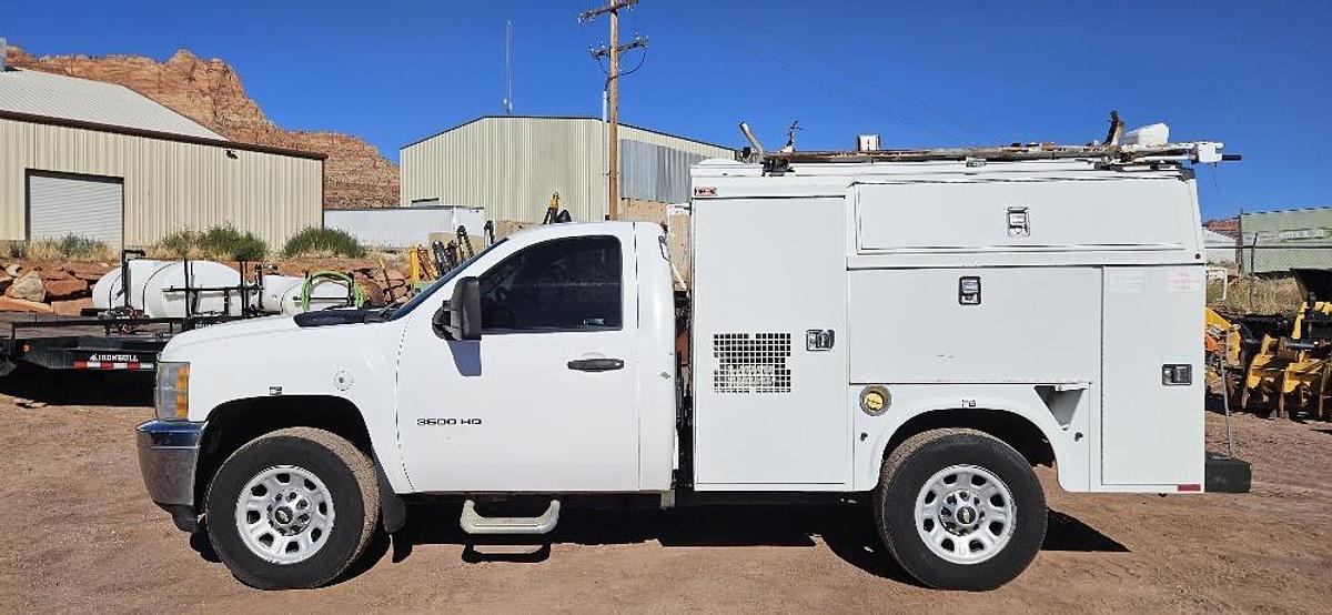Used 2012 Chevrolet 3500HD Utility Truck