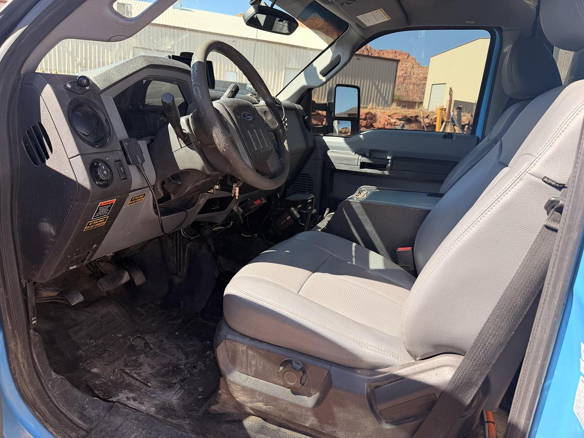Used 2016 Ford F-550 Bucket Truck
