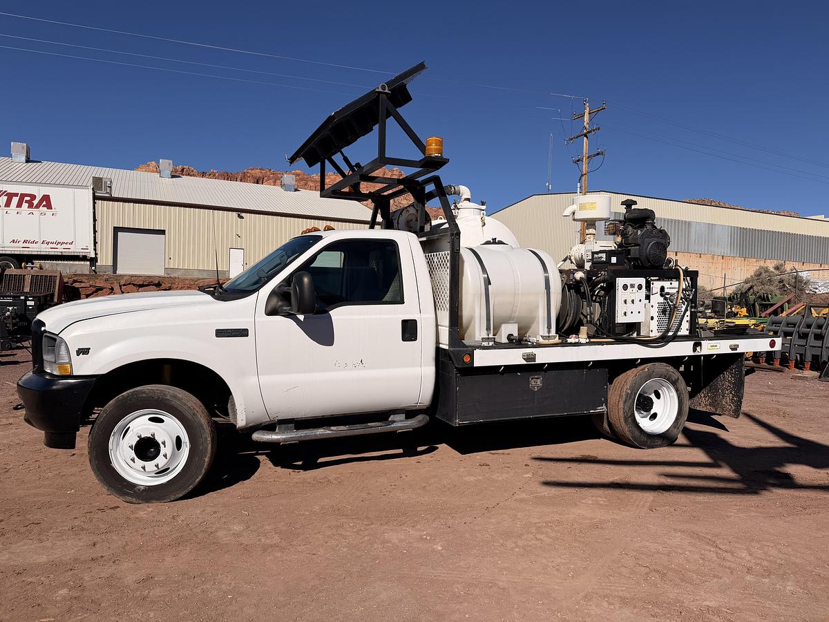Used  2003 Ford F-450 Super Duty Vacuum Truck