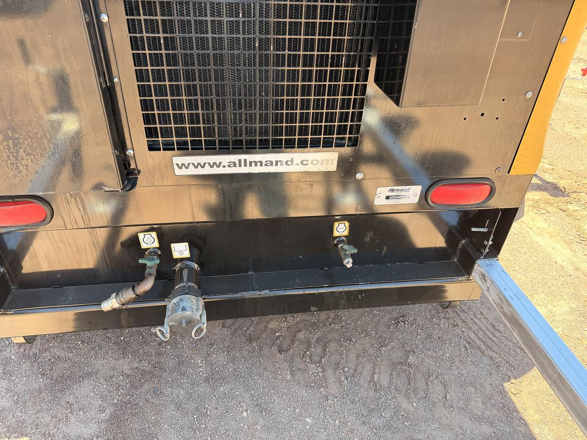 Used 2013 Allmand Light Tower