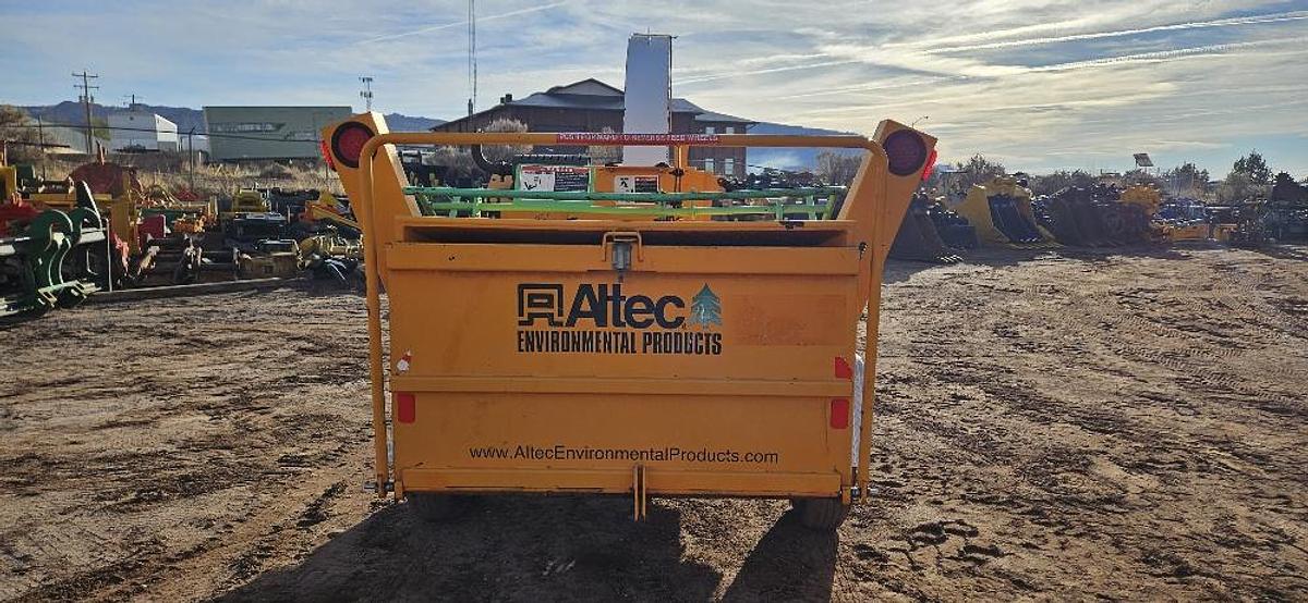 Used 2009 Altec CED-127 Wood Chipper