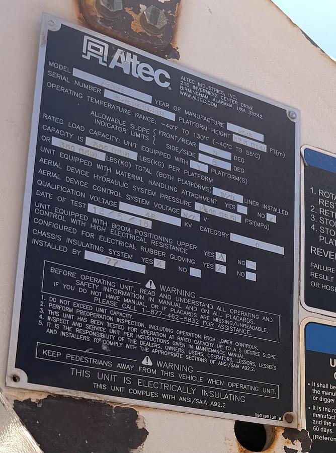 Used 2016 Ford F-550 Bucket Truck