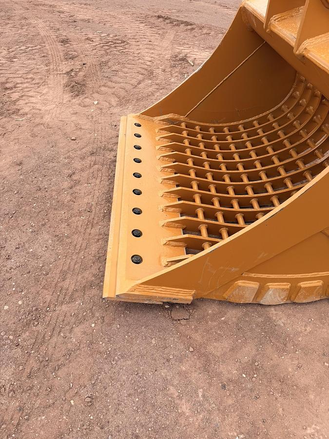 60" Excavator Skeleton Bucket