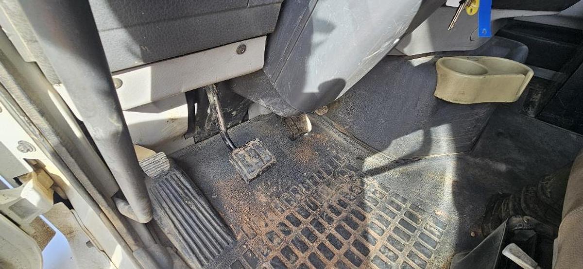 Used 2008 Volvo Dump Truck