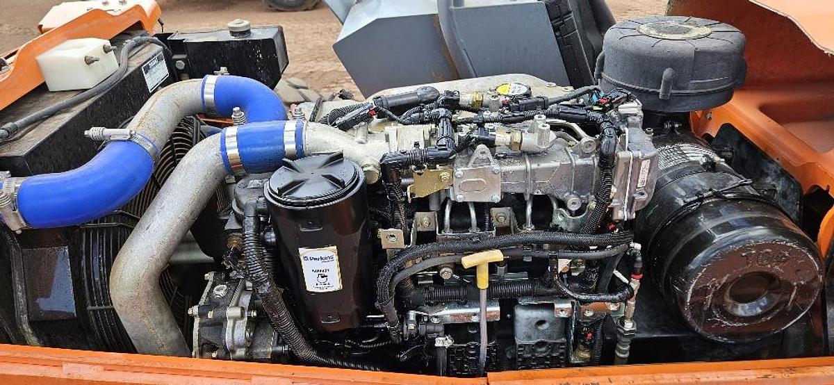 Used 2013 Xtreme XR1255 Telehandler