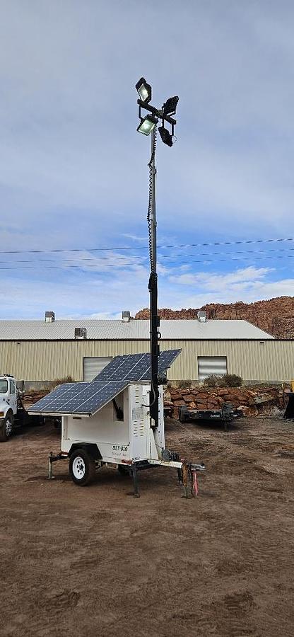 Used Solar Light Tower