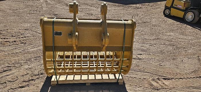 54" Excavator Skeleton Bucket