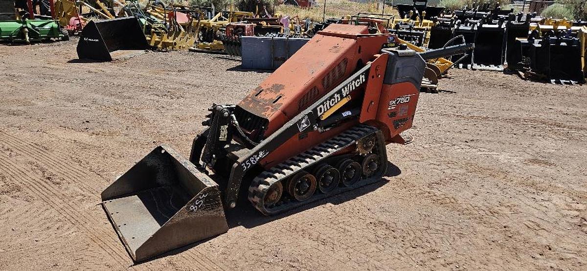 Used 2014 Ditch Witch Mini Skid Steer