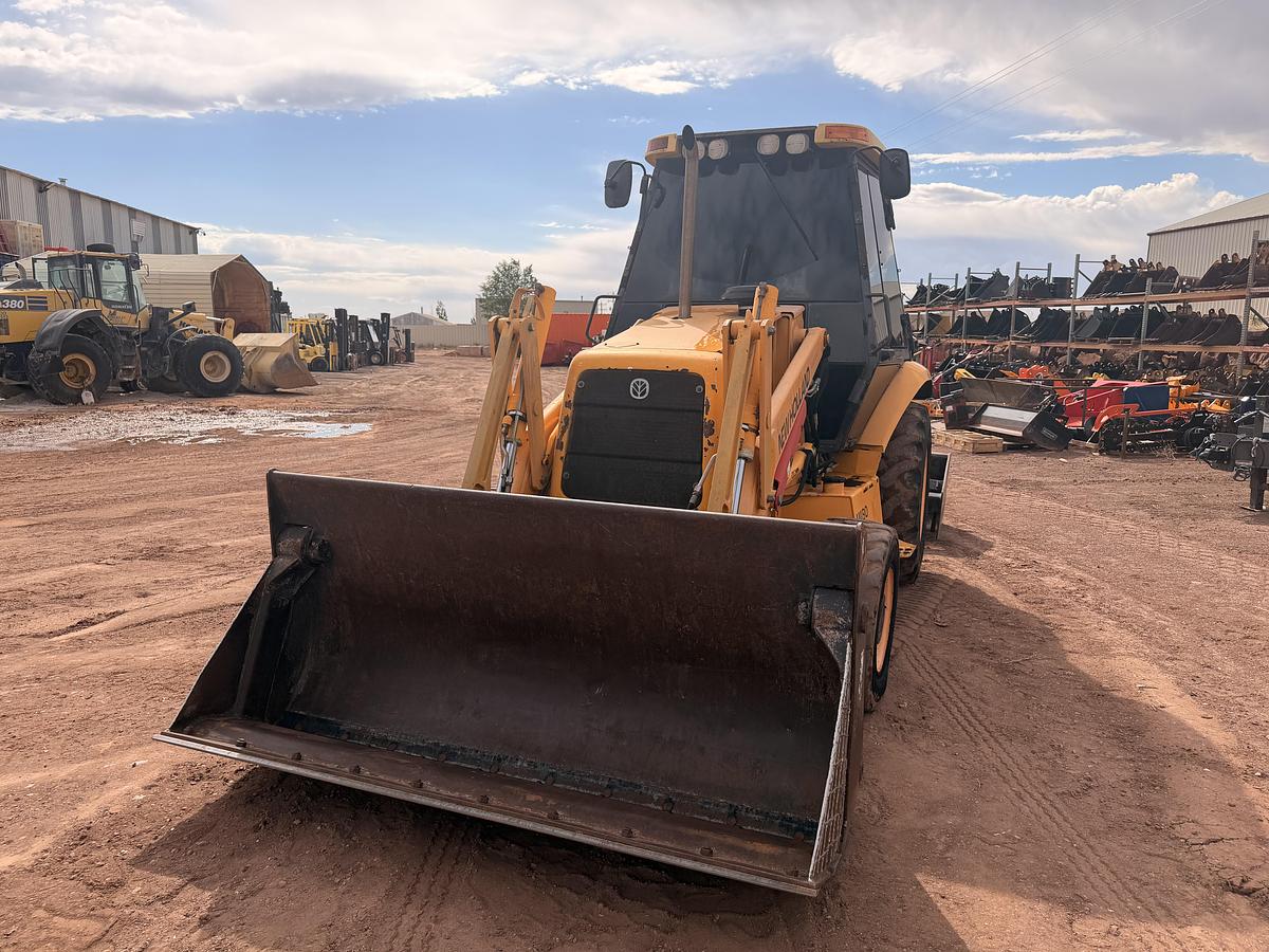 Used 2005 New Holland LV80 Grading Tractor