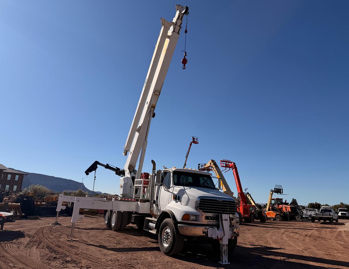 Used 26 Ton Hydraulic Crane Truck