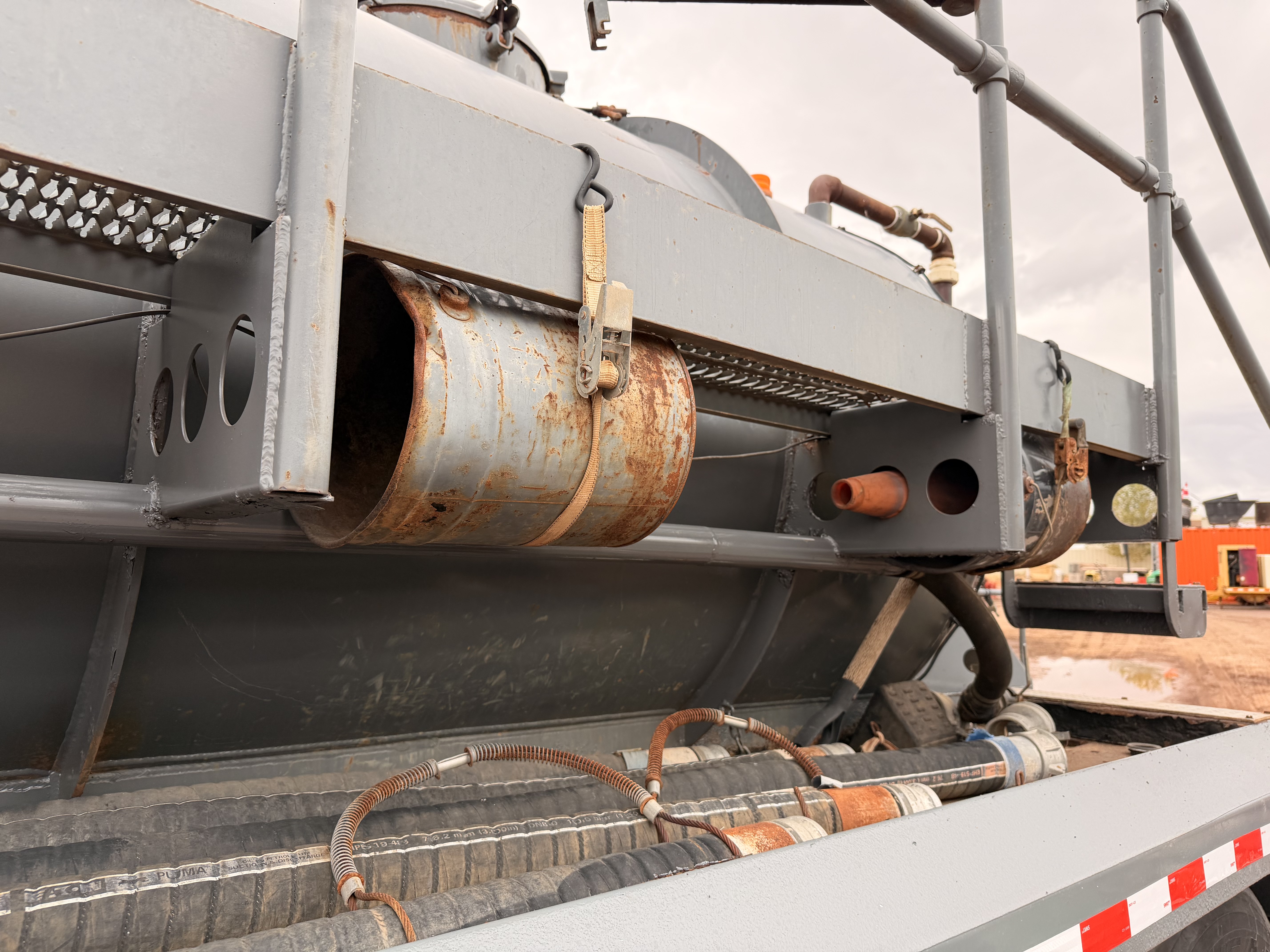 Used 2013 5,460 Gallon Vacuum Tanker Trailer
