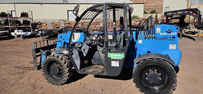 Used 2015 Genie Telehandler
