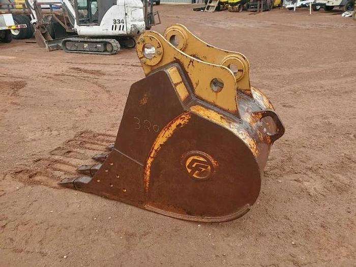 Used 36" Excavator Bucket