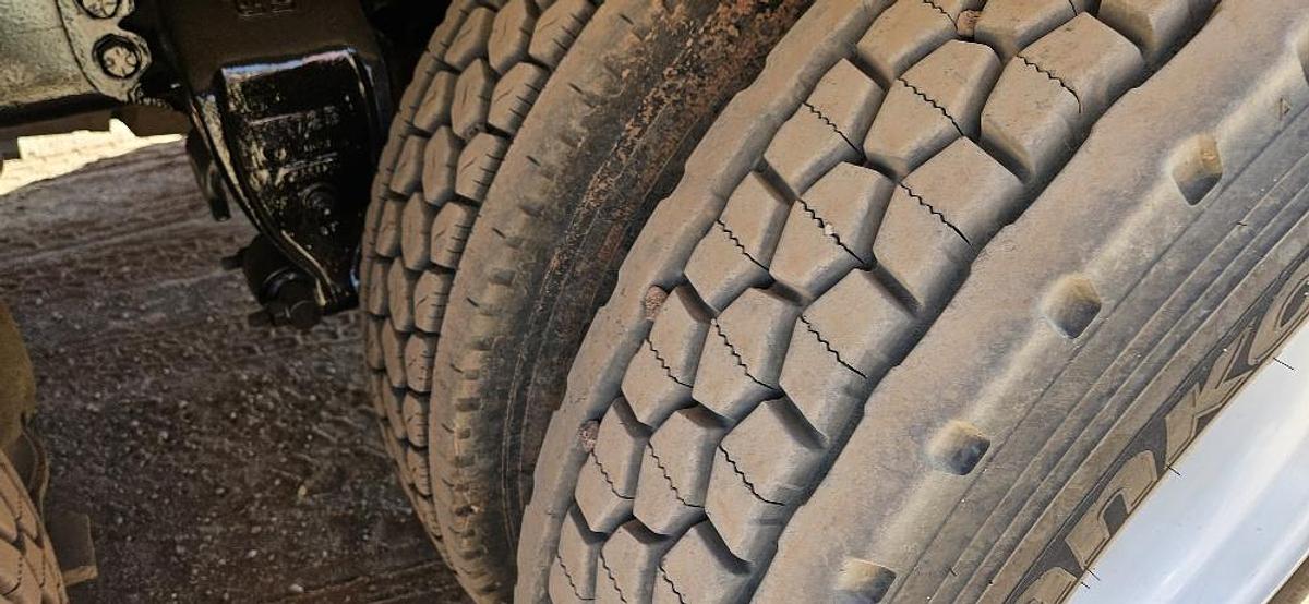 Used Ford LTL 9000 Water Truck