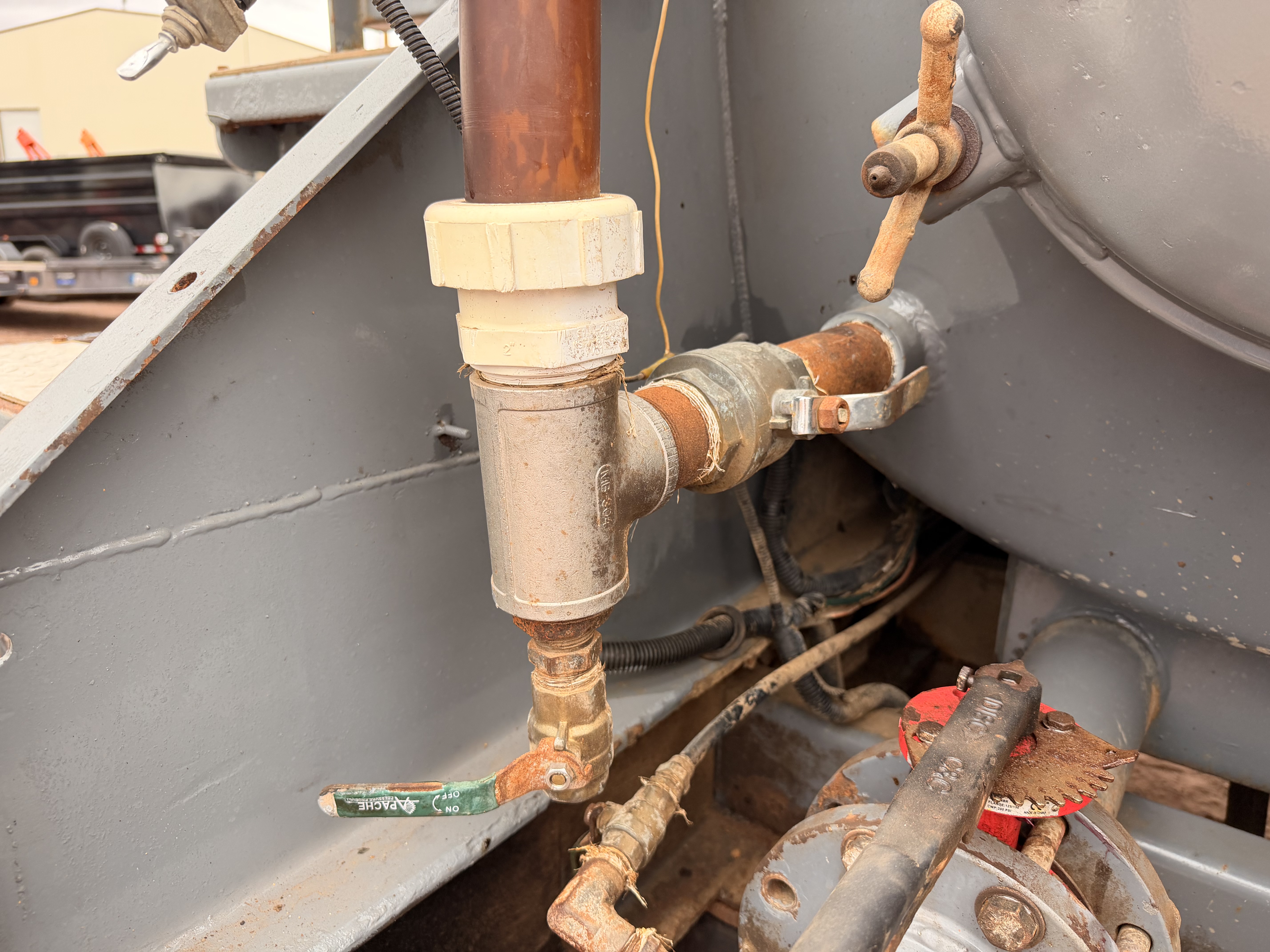 Used 2013 5,460 Gallon Vacuum Tanker Trailer