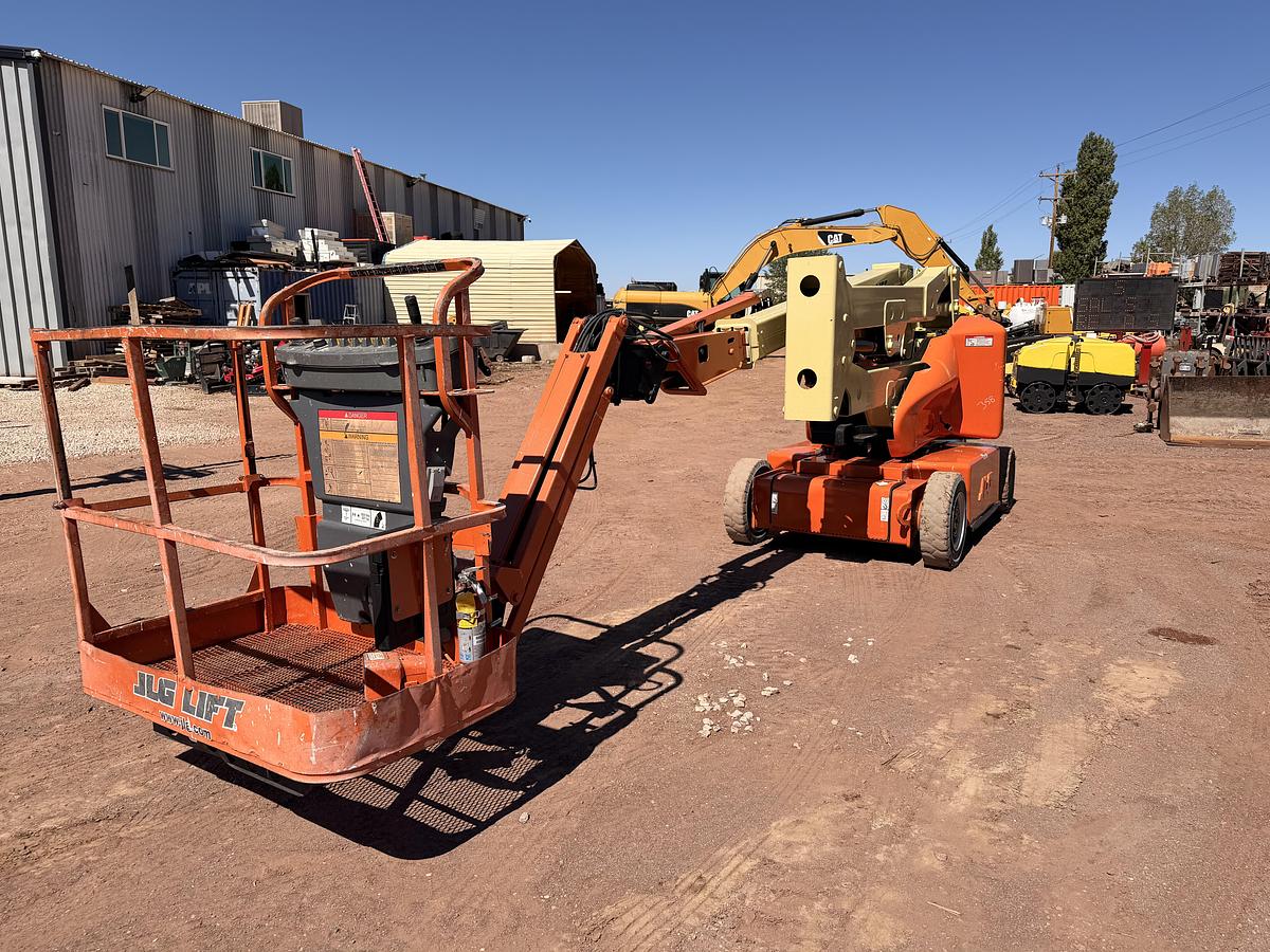 Used 2013 JLG Electric Articulating Boom Lift