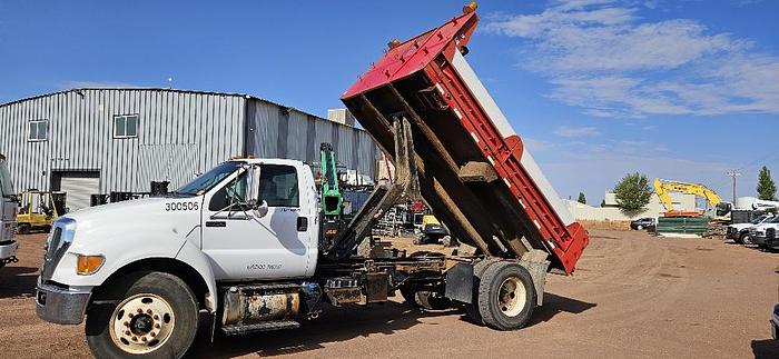Used 2012 Ford F 750 Dump Truck