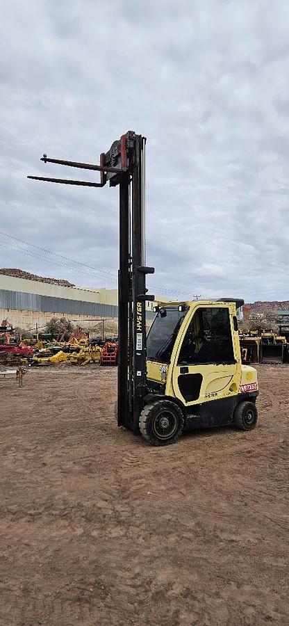 Used 50 Ft Hyster Forklift
