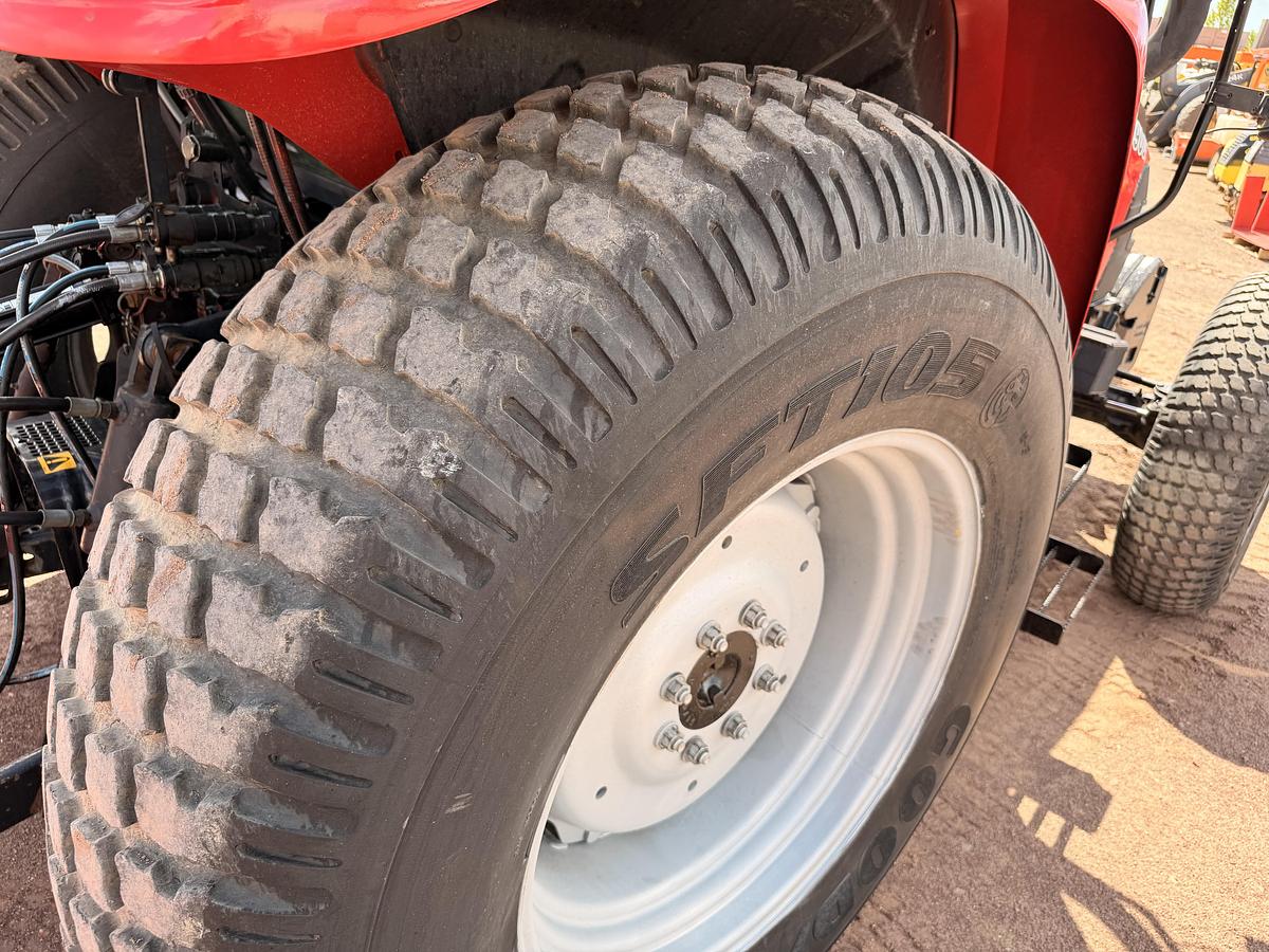 Used 2007 Case Utility Tractor