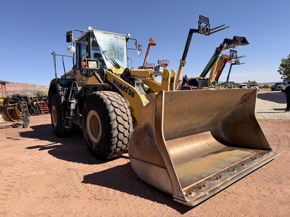 Used 2017 Komatsu WA380 Wheel Loader