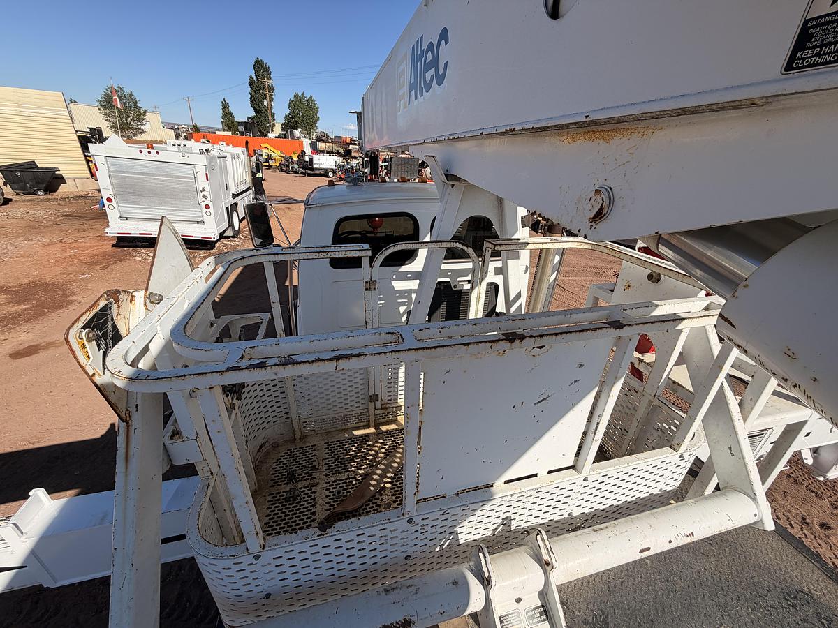 Used 26 Ton Hydraulic Crane Truck