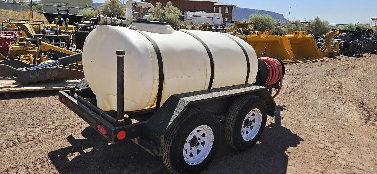 Used 500 Gallon Water Trailer