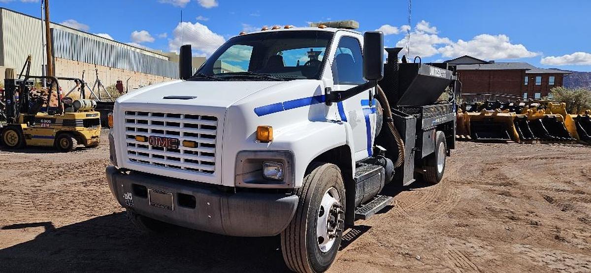 Used 2007 GMC Asphalt Patch Truck