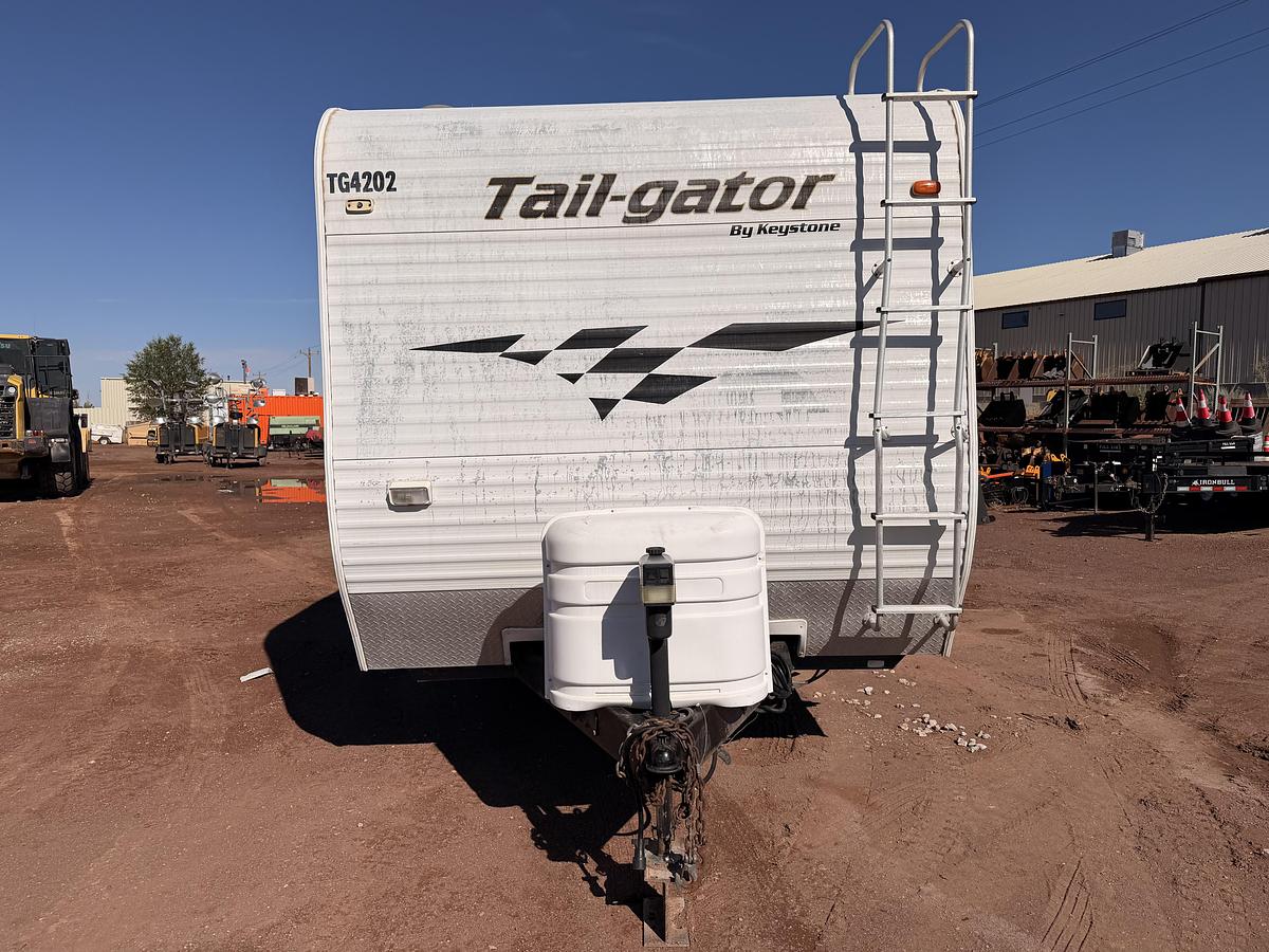 Used Keystone Tail-Gator 24ft Toy Hauler
