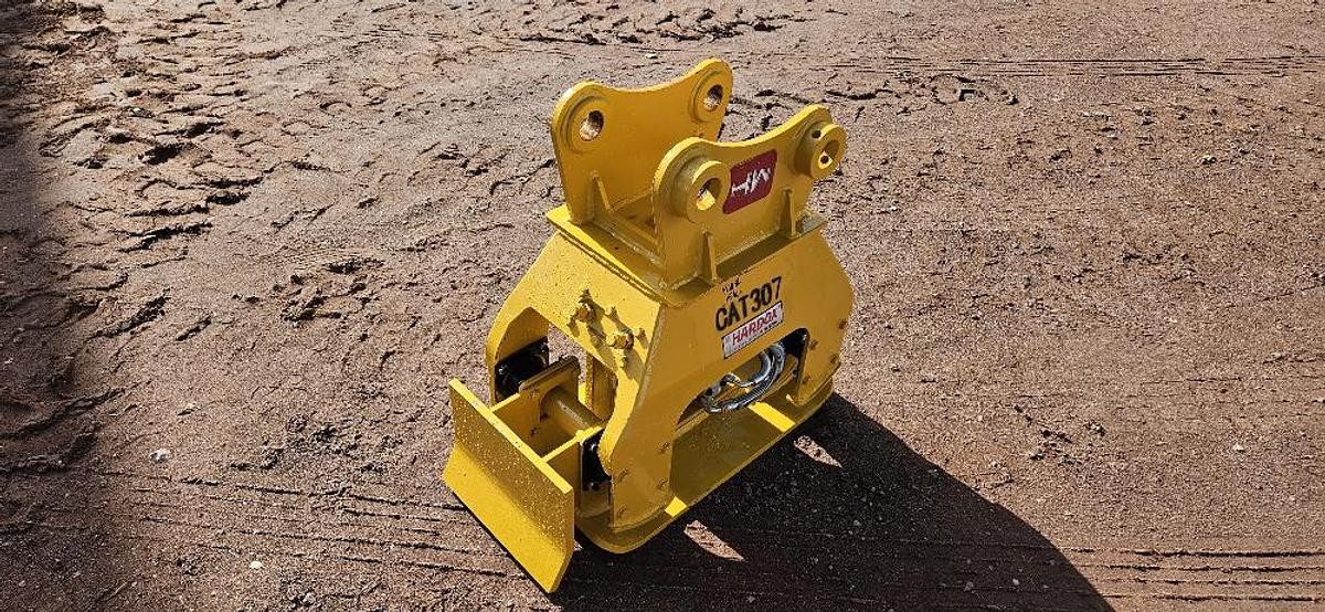 16" Wide Excavator Hydraulic Hoe Pack 