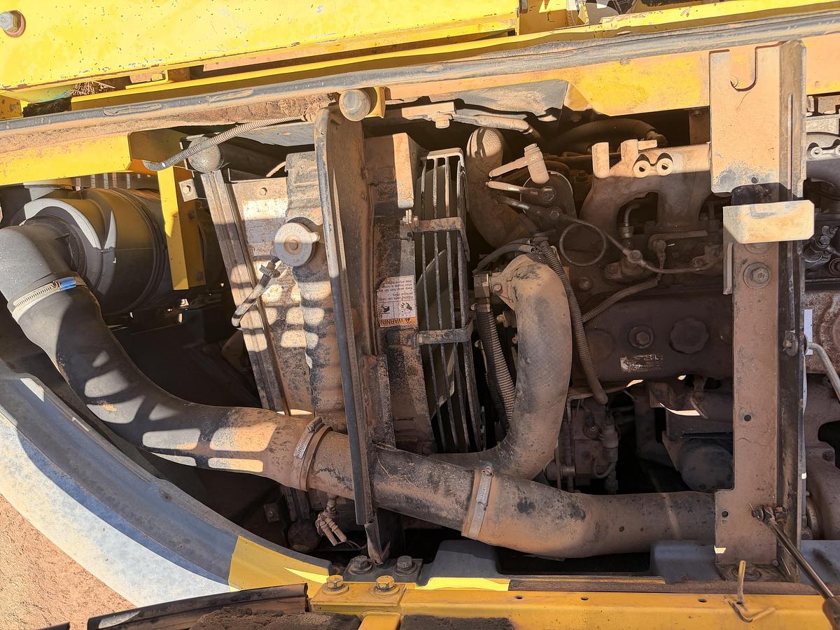 Used 2001 Kobelco 135 SR Excavator