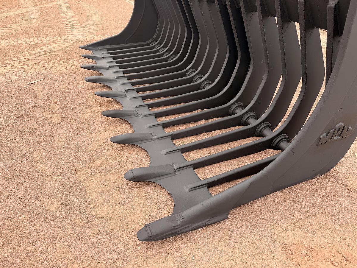 Used 11' 4" Loader Skeleton Bucket