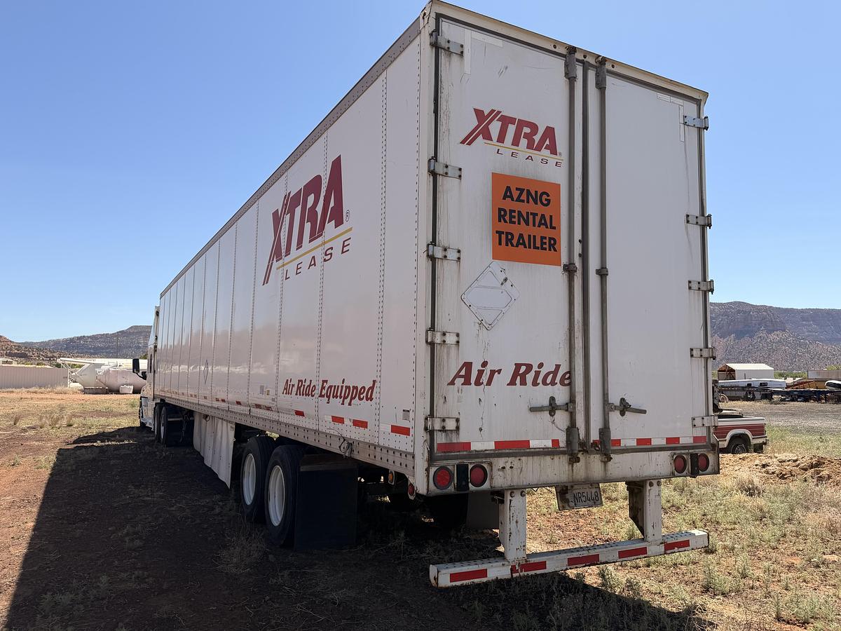 Used 2016 Freightliner Cascadia 125 Semi Truck and Van Trailer