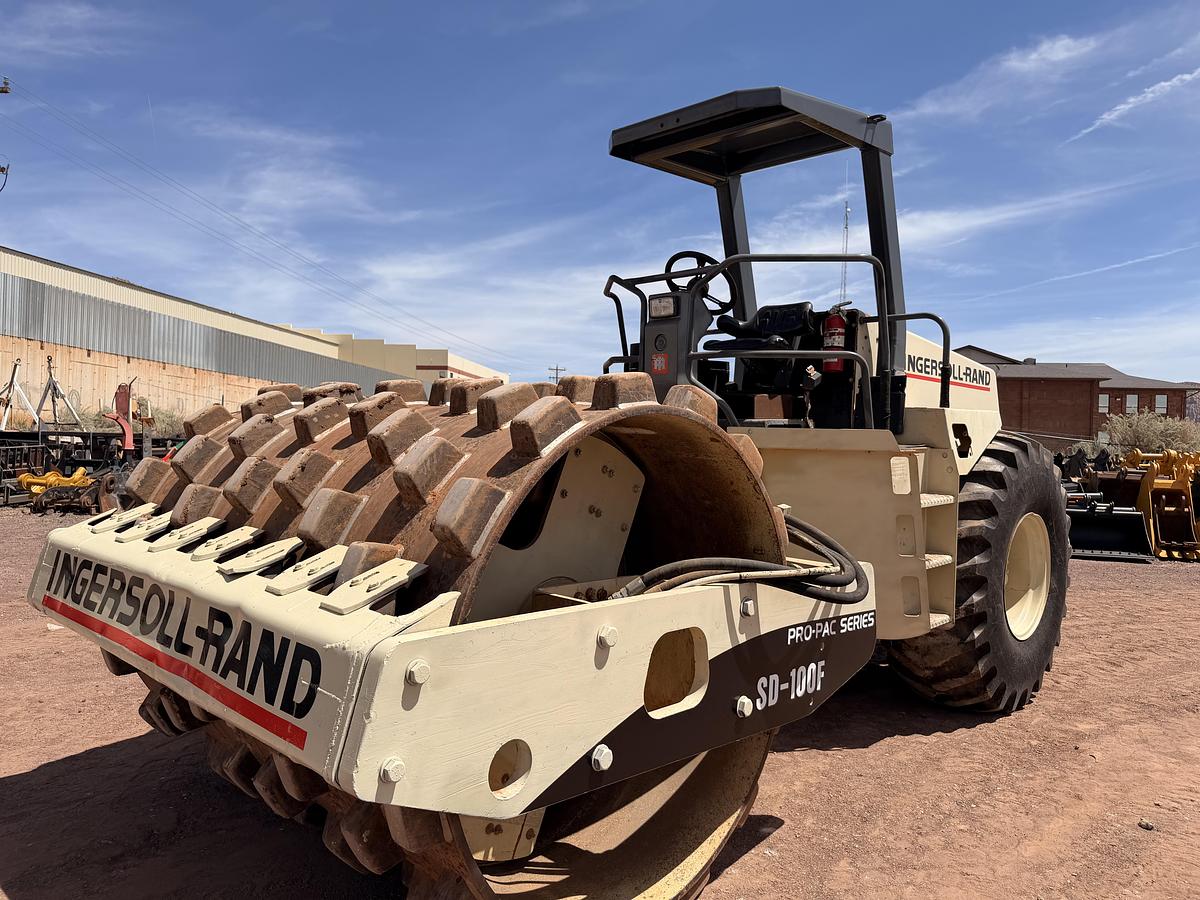 Used 1994 Ingersoll Rand Sheepsfoot Roller