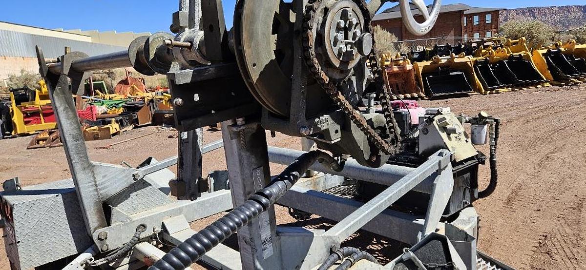 Used 2006 Suber Hidrolic Reel Trailer