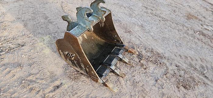Used 24" Mini Excavator Bucket