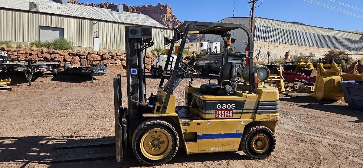 Used Daewoo G300S Indoor and Outdoor Forklift