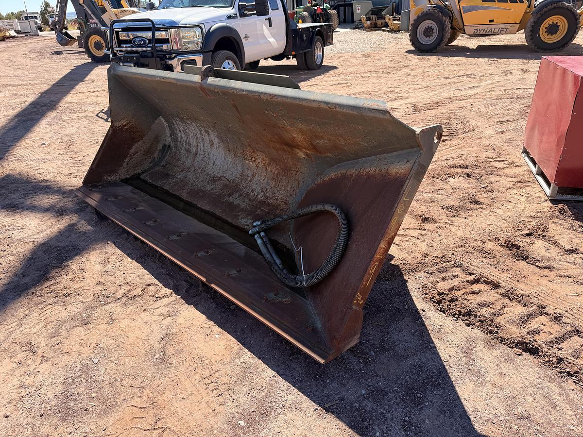 Used 9ft Loader Side Dump Bucket