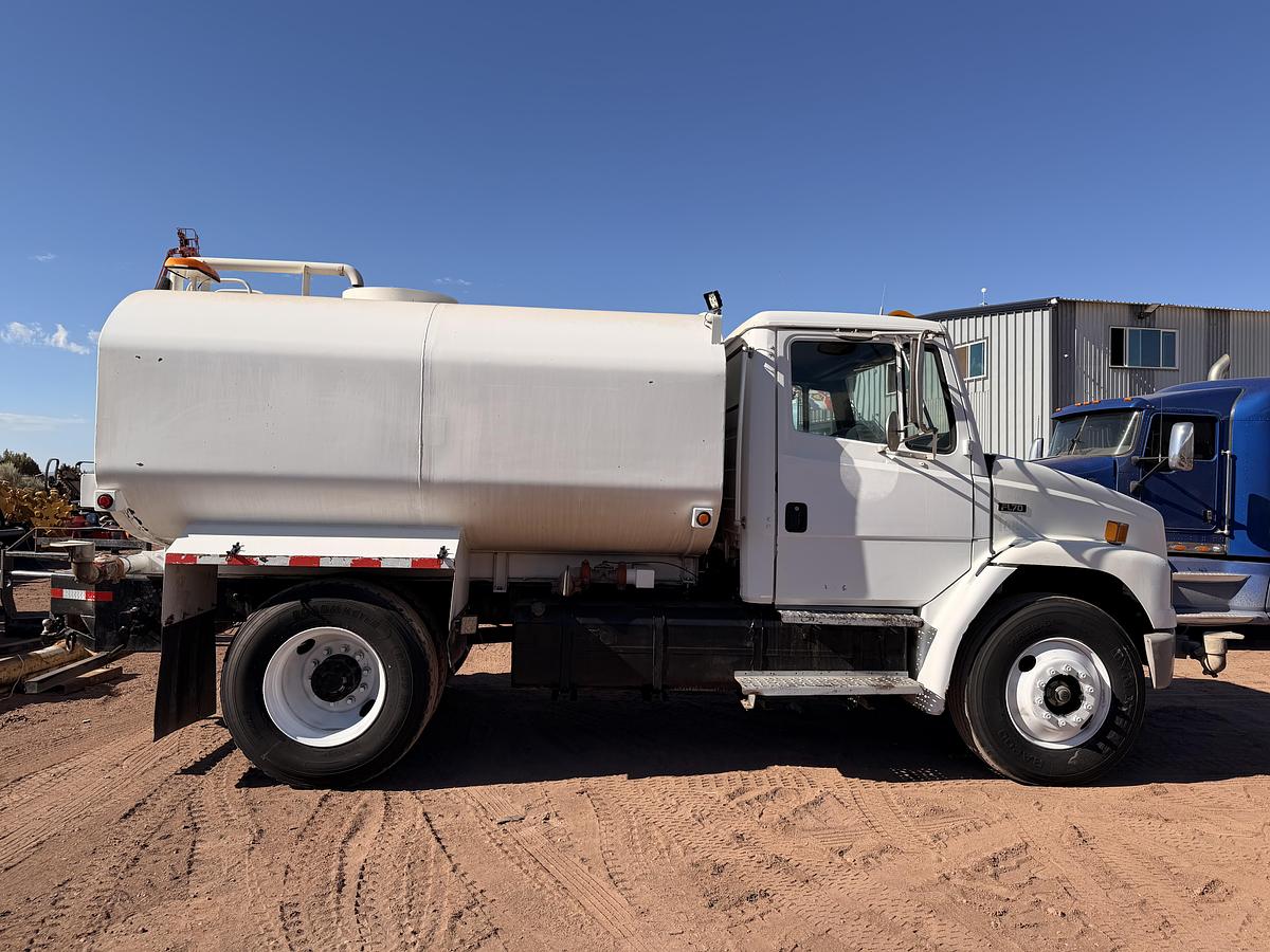 Used 1997 Freightliner Water Truck