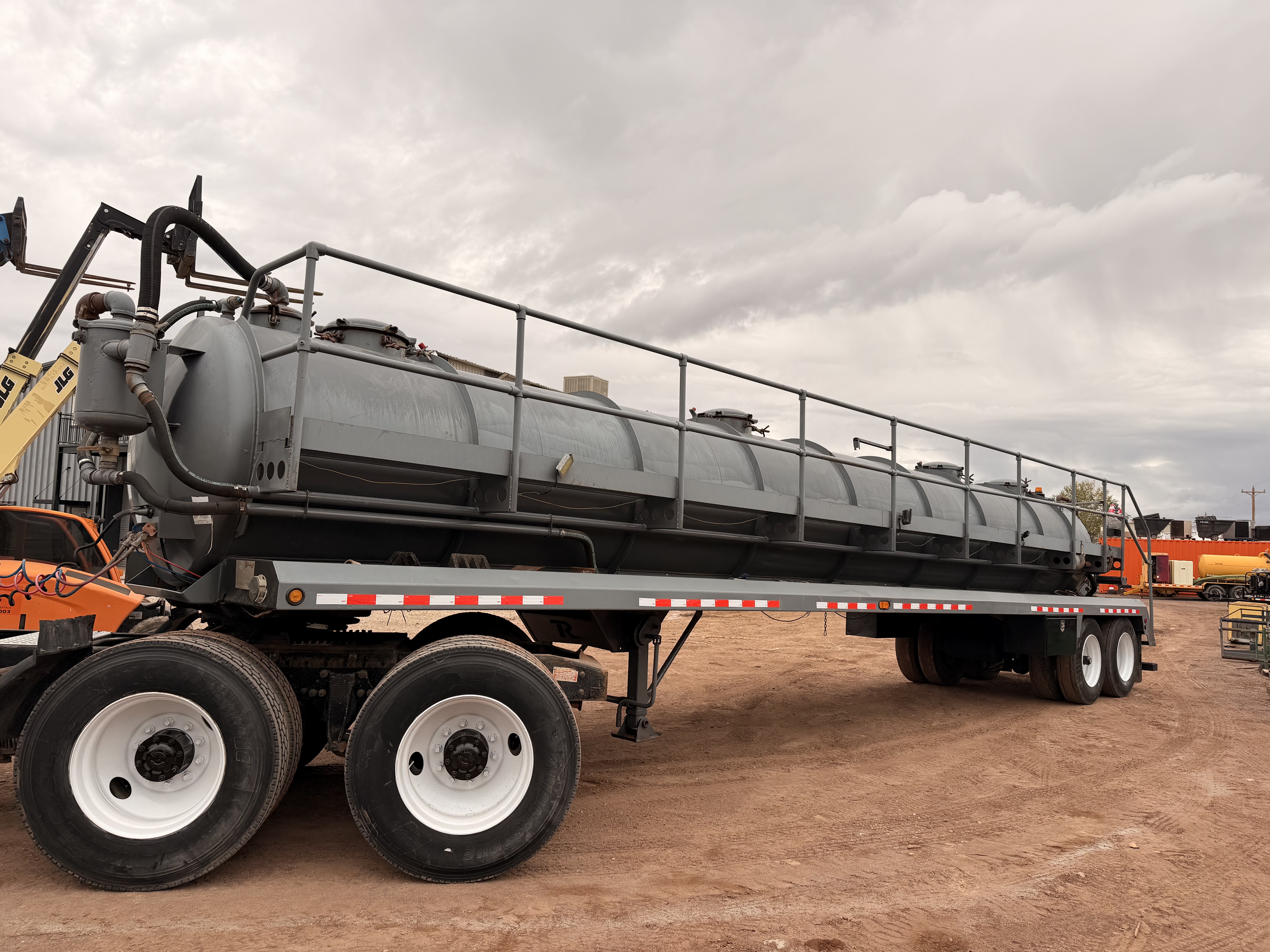 Used 2013 5,460 Gallon Vacuum Tanker Trailer