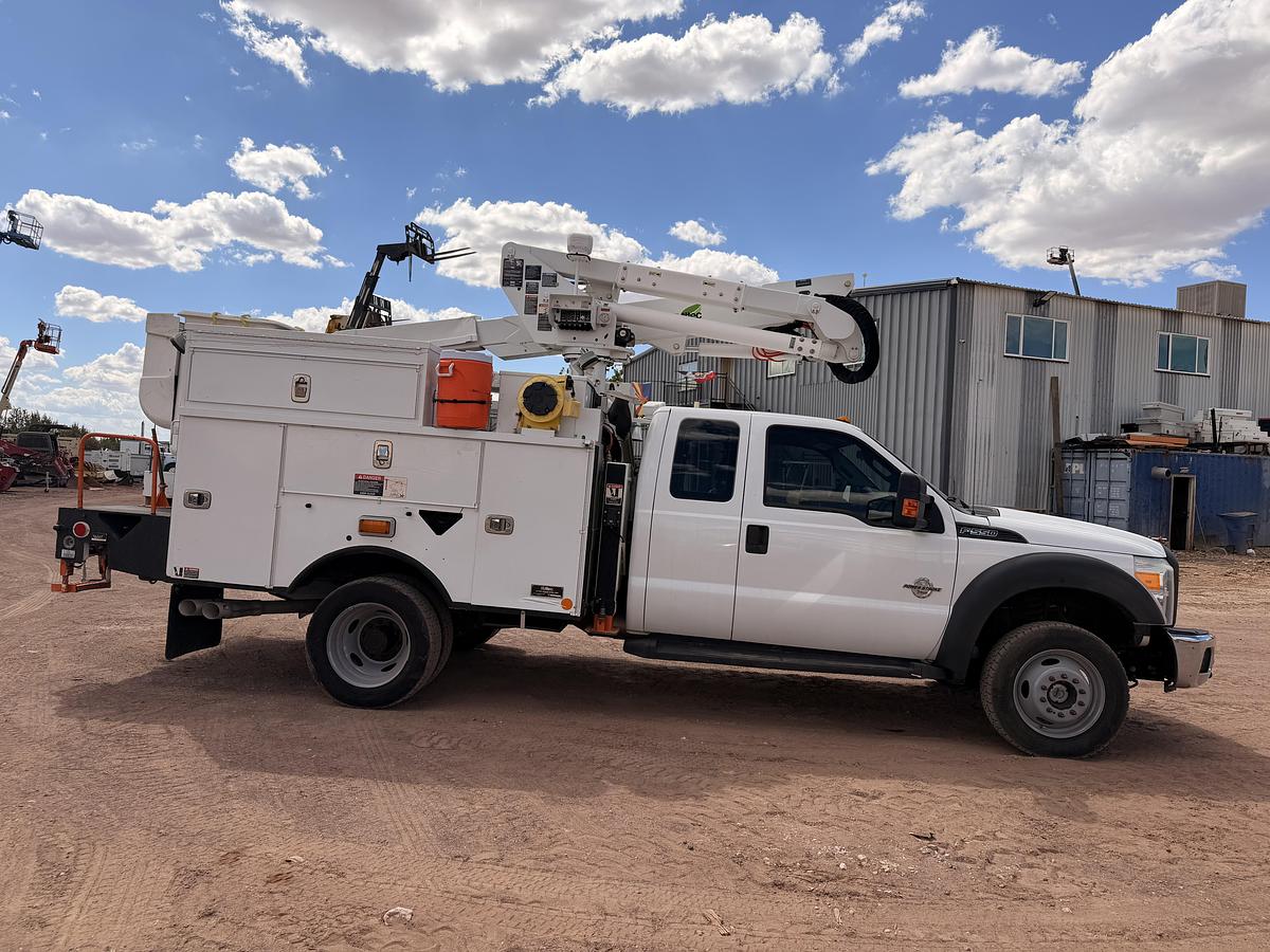 Used 2016 Ford F-550 Bucket Truck