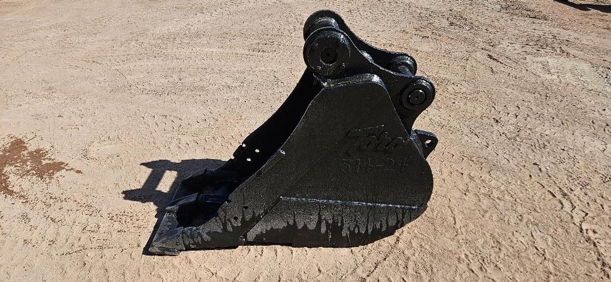 Used 24" Excavator Bucket