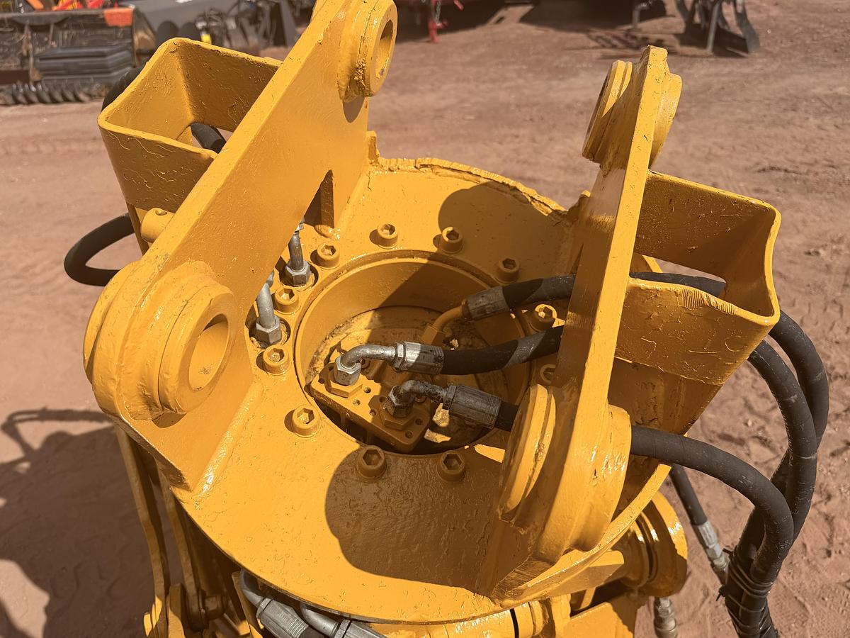 Used Rotating Excavator Grapple