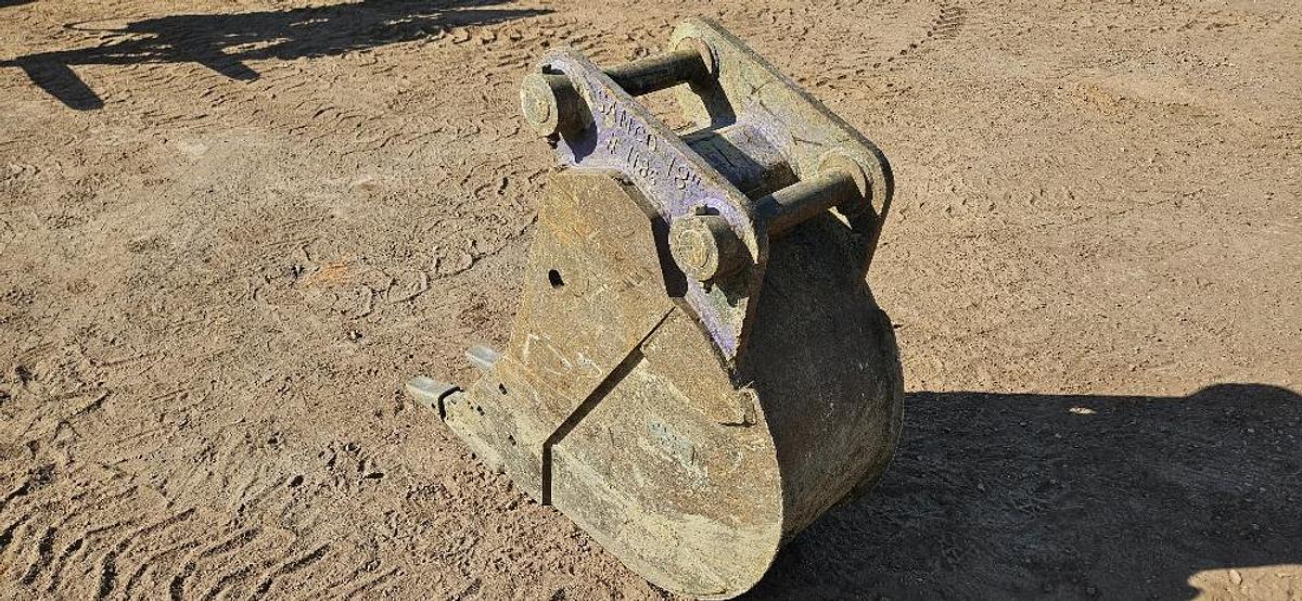 Used 18" Excavator Bucket