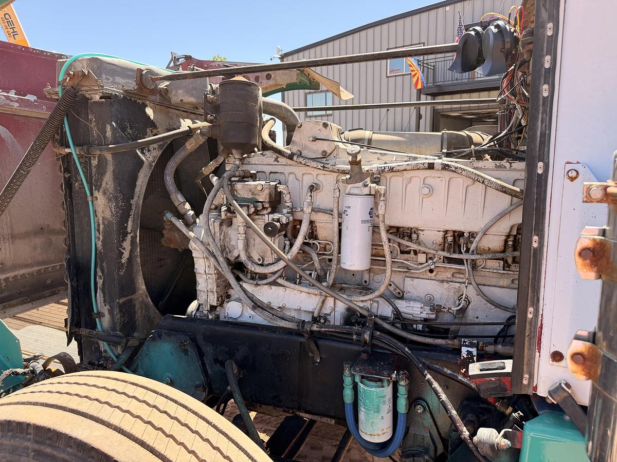 Used 1985 359 Peterbilt & 1997 Load King Equipment Trailer