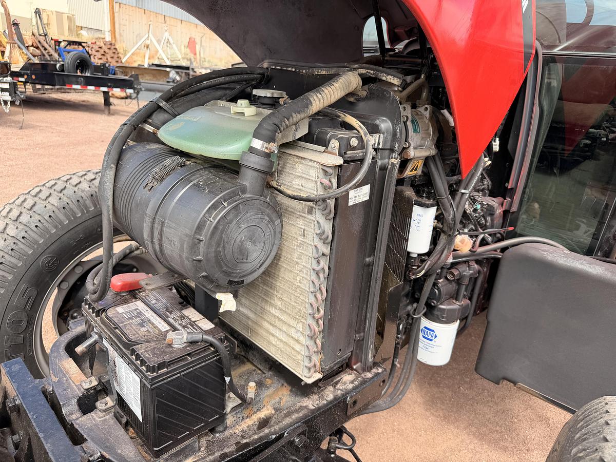 Used 2007 Case Utility Tractor