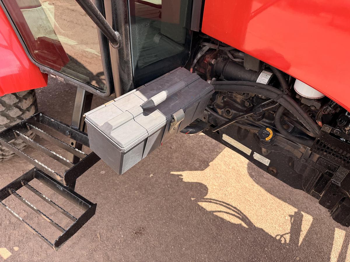 Used 2007 Case Utility Tractor