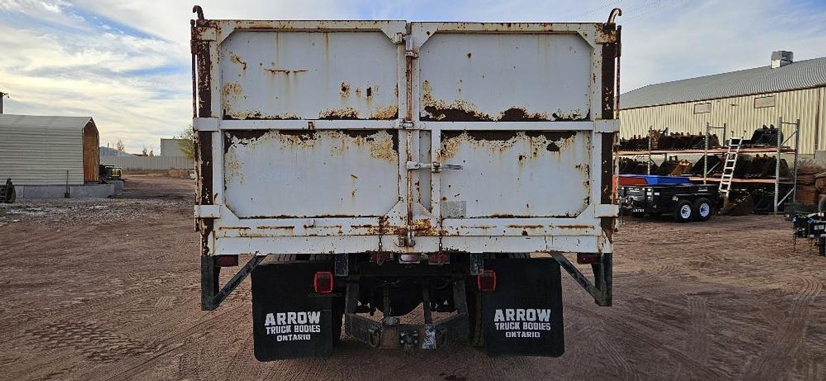 Used 2002 International 4300 DT 466 Dump Truck